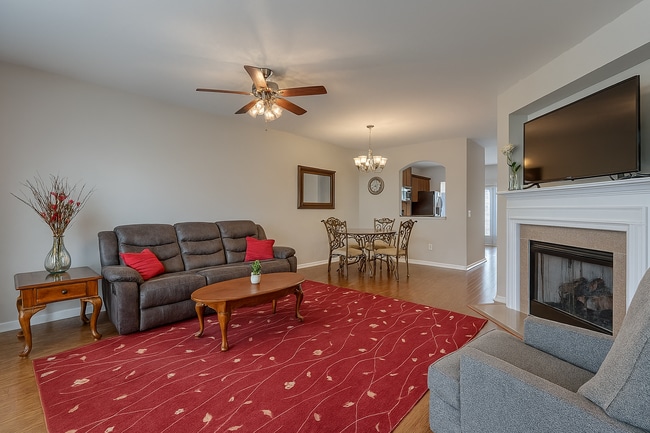 Photo - 213 Spring Gardens Dr