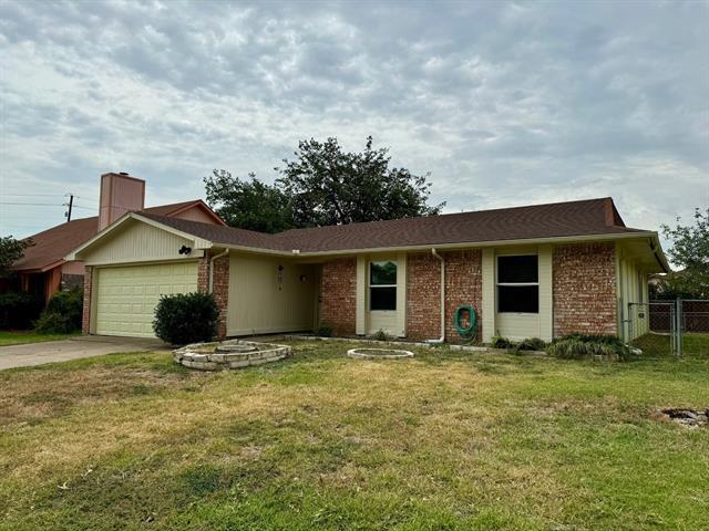 Photo - 2312 Versailles Dr