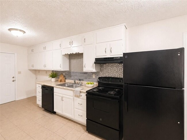Photo - 3166 Sandusky Dr