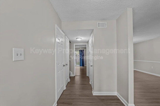 Photo - 2918 Arrowhead Dr