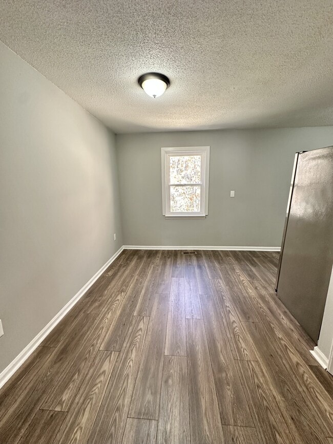 Photo - 1825 5th Way NW