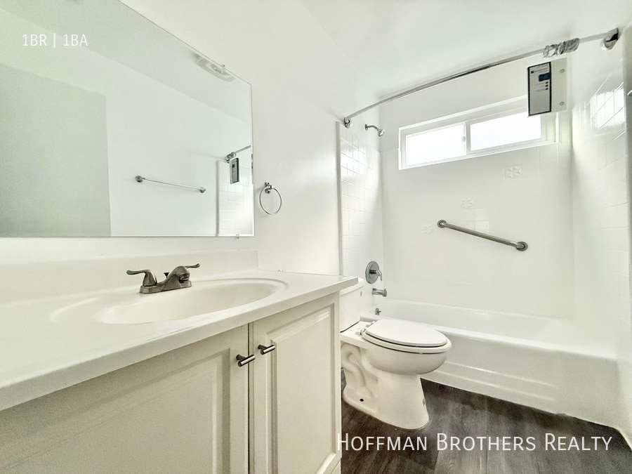 Photo - 2627 Brighton Ave Unidad 3