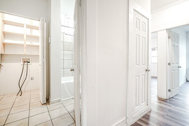 Photo - 8701 Av. Souligny