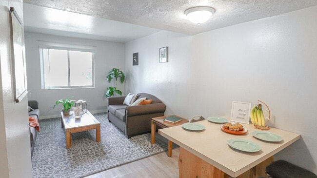 Photo - Southridge Apartments