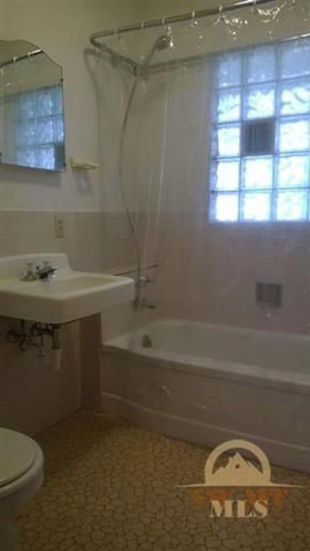 Photo - 302 N 5th St Unit 302 N 5th