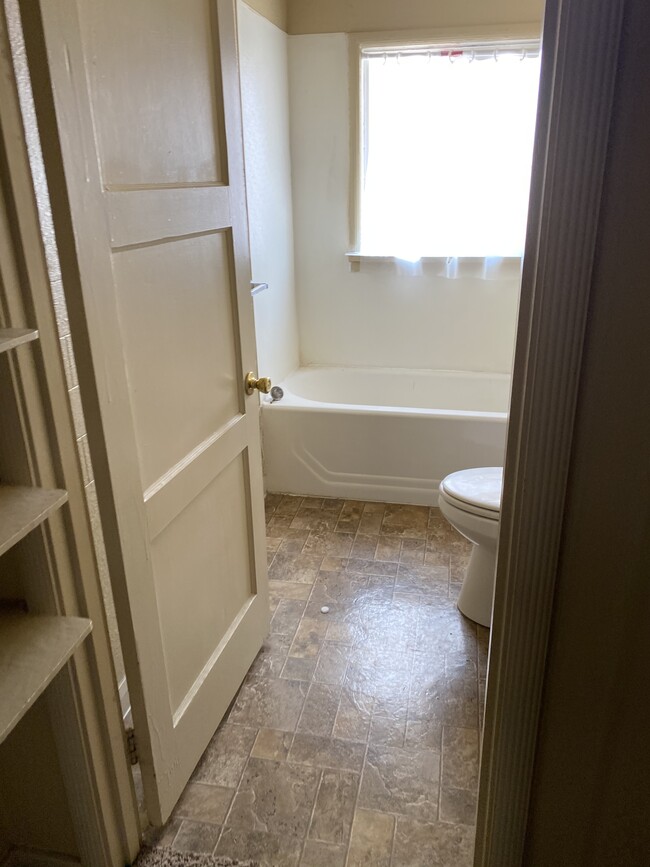 Bathroom - 52 W 100 S Apartment Unit 9