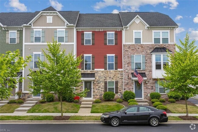 Building Photo - 3 bedroom/ 2 full bathroom and 1 half bath... Rental