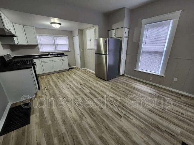 Photo - 820 S 19th St