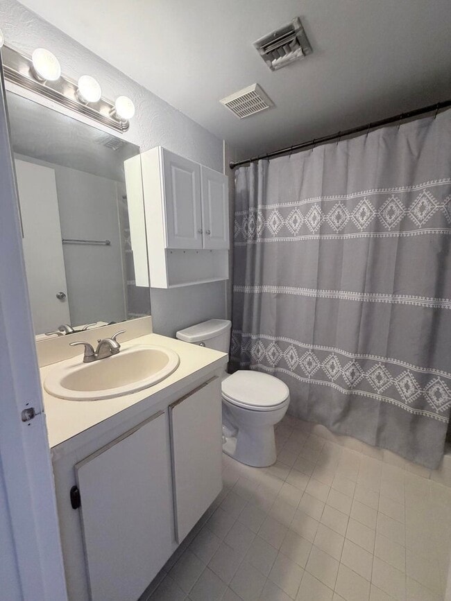Photo - 3725 Village Dr
