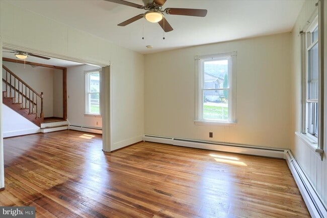 117 3rd St