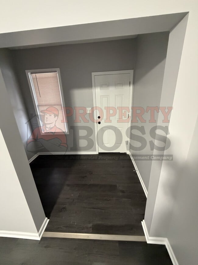 Photo - 1010 Hoffman St