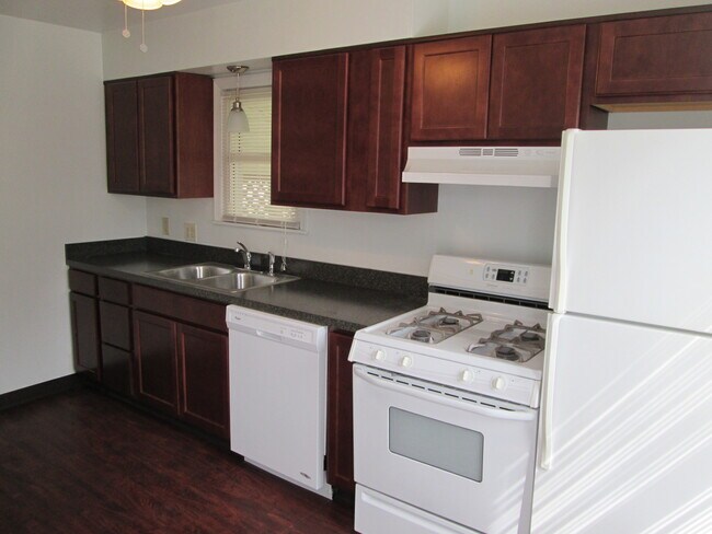 519 Forest-Hill Dr