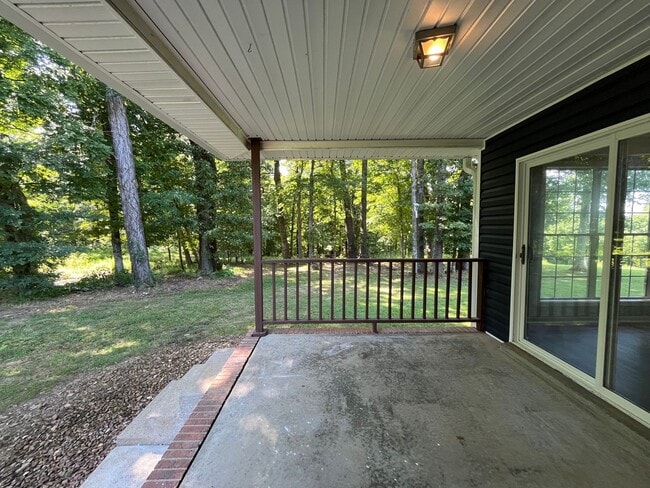 Photo - 1130 Hunting Creek Ct
