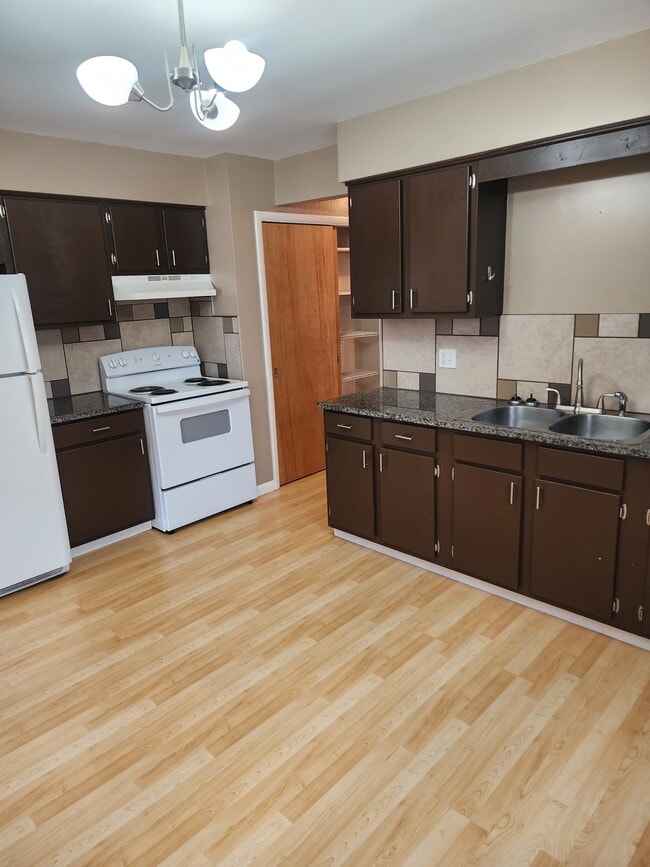 Photo - 2049 Tremainsville Rd Unit #2