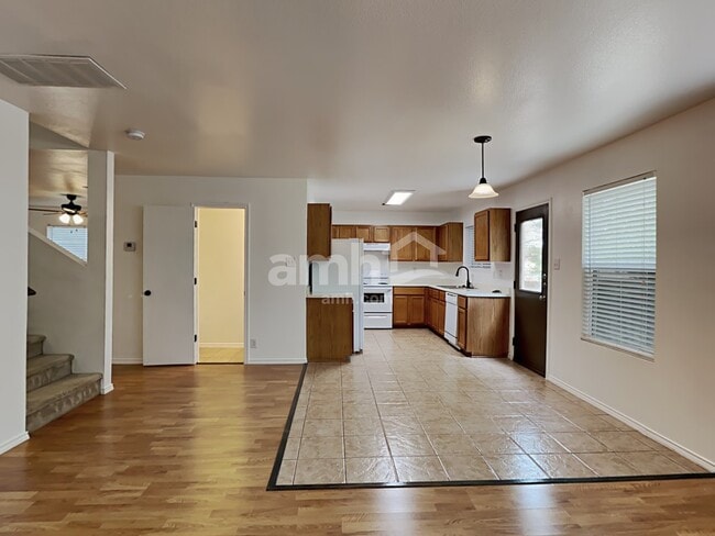 Photo - 276 Texas Mulberry