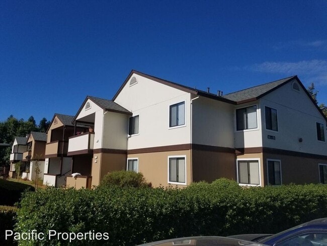 Building Photo - 8201 Camino Colegio Unit 1