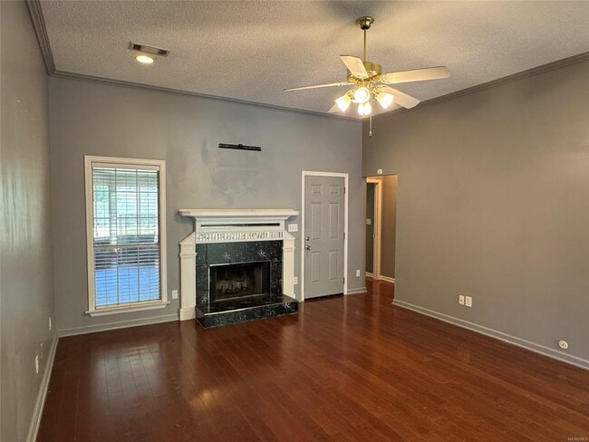 Photo - 6272 Deerwood Dr