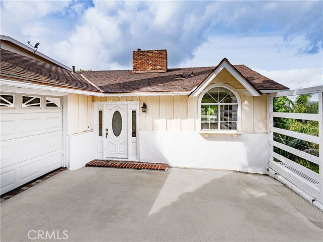 Building Photo - 5107 Cerrillos Dr