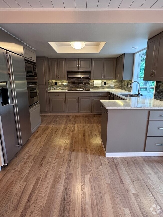 Building Photo - 16540 S Archer Dr Rental