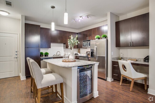 Building Photo - Park Central at Flower Mound Rental