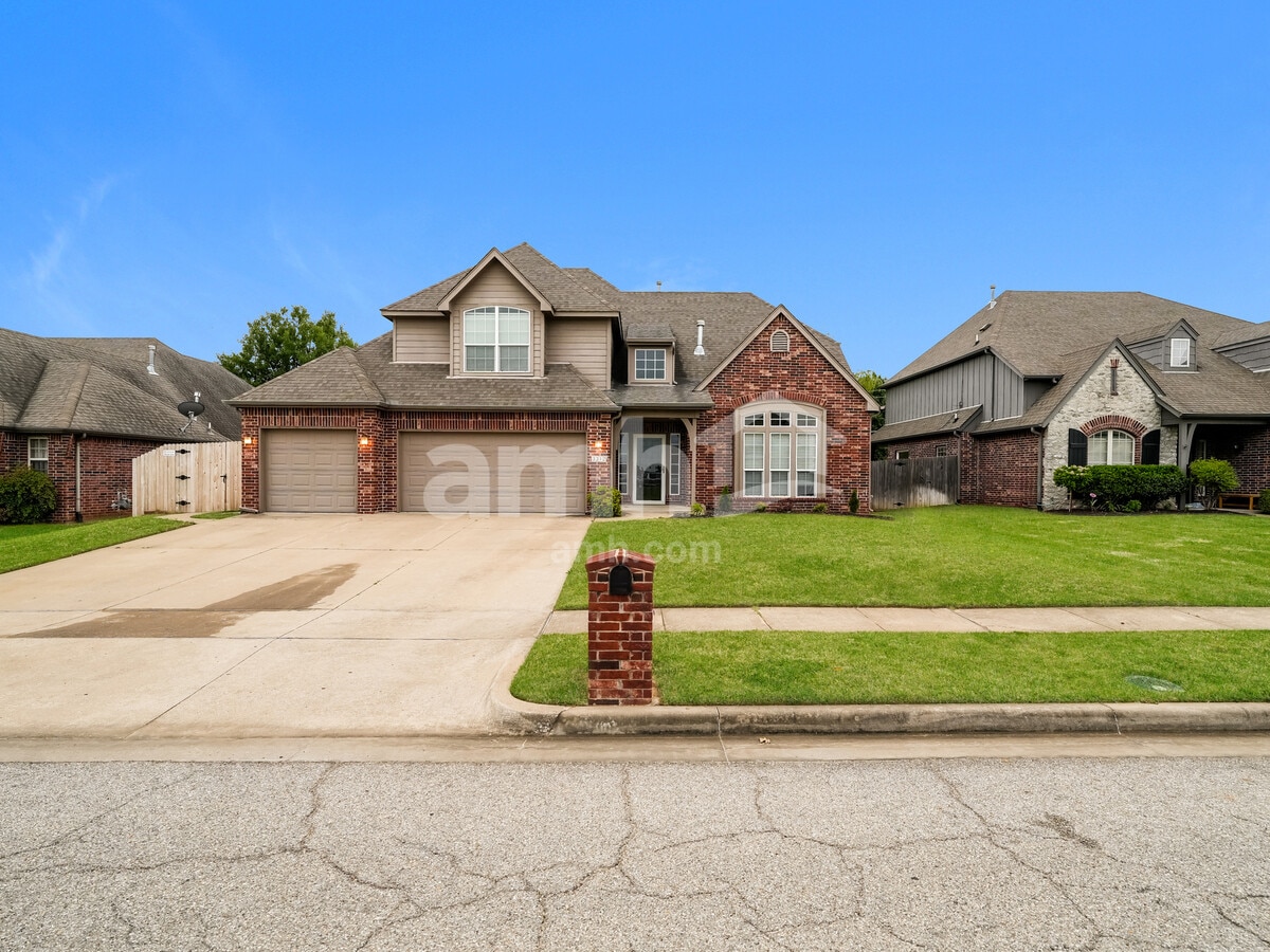 Photo - 3312 S Willow Ave