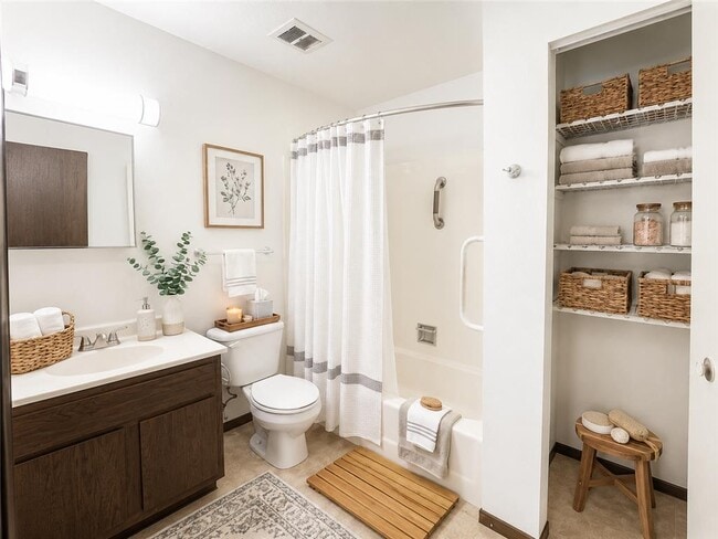 Photo - 517 Pleasant Dr Unit 11