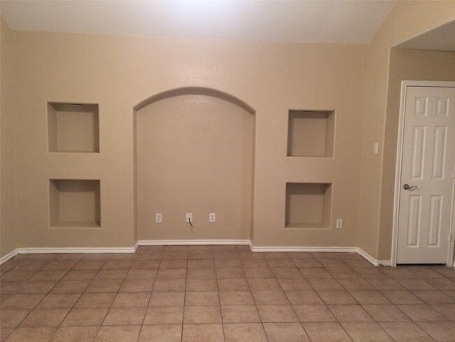 Photo - 18830 Reynolds Park Dr