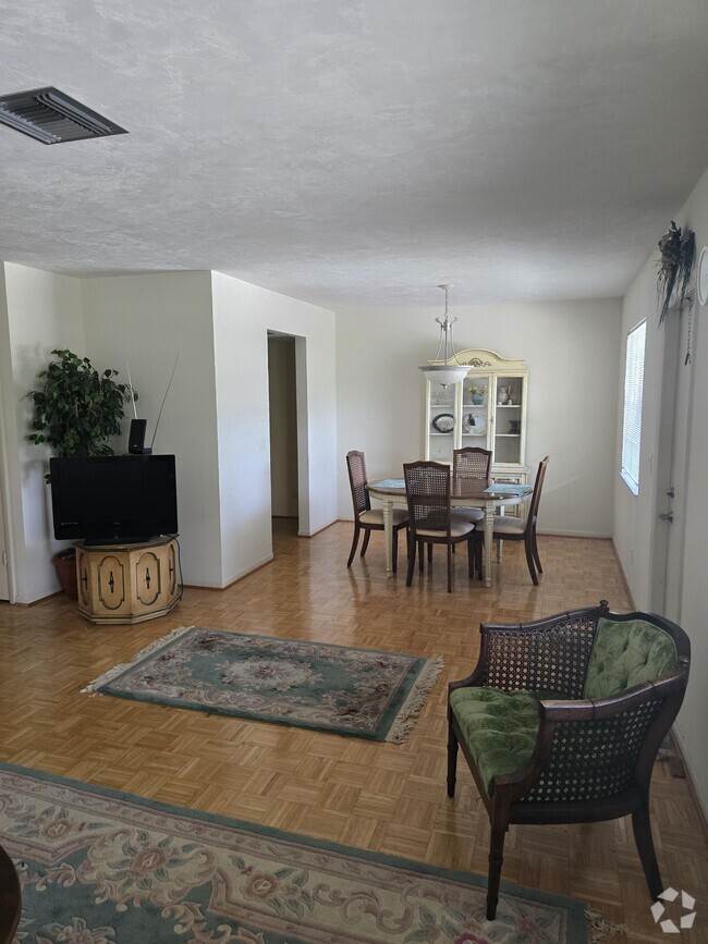 Building Photo - 500 1st Ave S Unit 203 Rental