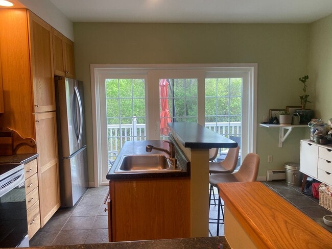 Photo - Beautiful Townhouse in White River Junction  (CURRENTLY UNDER CONTRACT)