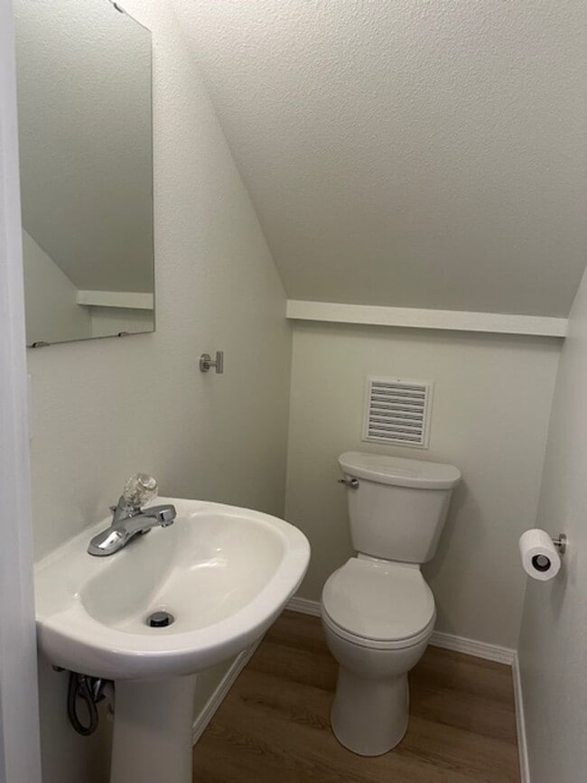 Photo - Renovated 3 Bed 2.5 Bath Home in South Park