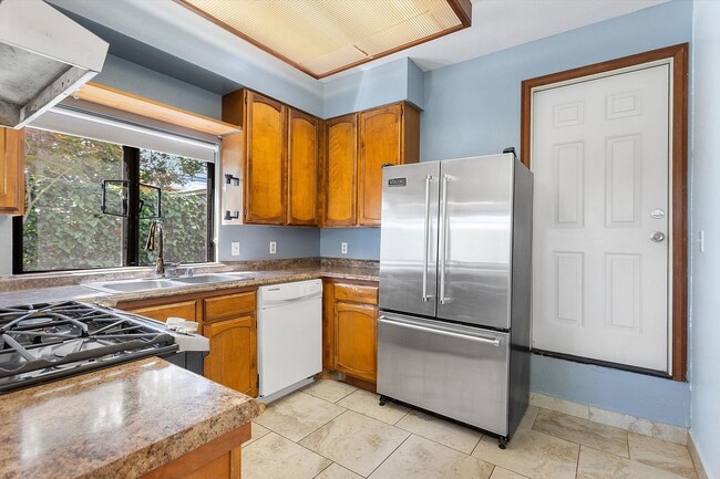 Photo - 1527 Verdi St Unit 1527 Verdi St - LU