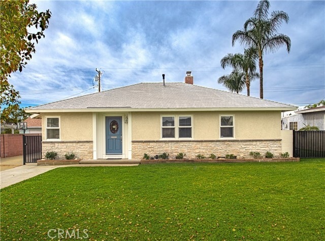 Building Photo - 549 N La Sena Ave