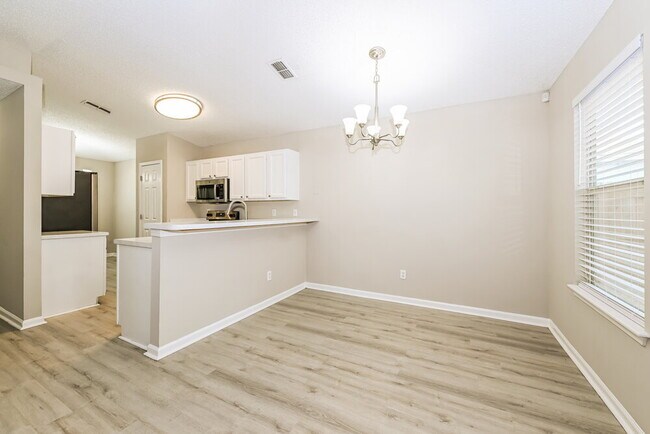 Photo - 711 Calico Jack Way