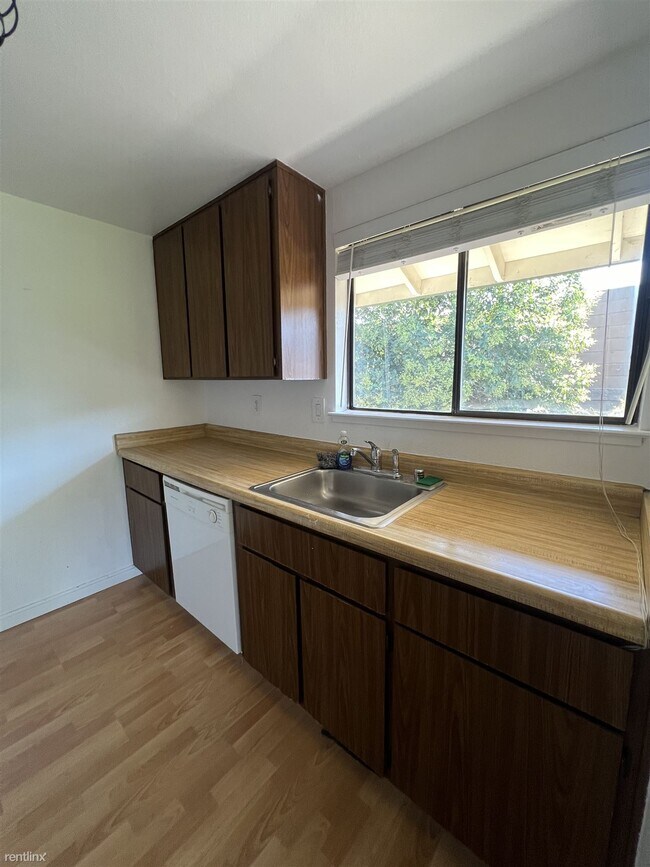 Photo - 2 br, 2 bath Condo - 2410 Starlight Lane