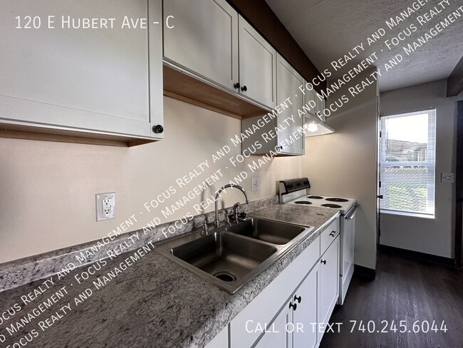 Photo - 120 E Hubert Ave Unit C