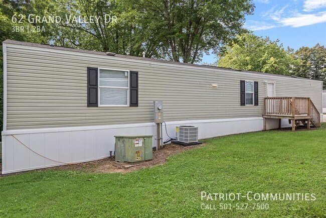 Photo - 62 Grand Valley Dr