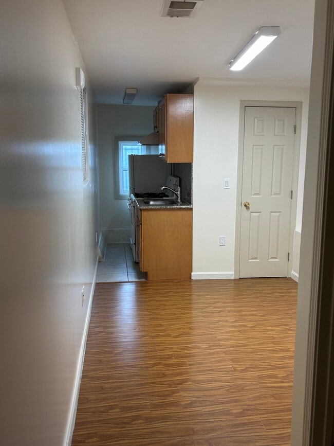 Master bedroom3 ( next to main in-law unit) - 2550 35th Ave