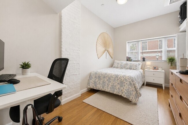 Photo - 28 Cooper St Unit 1