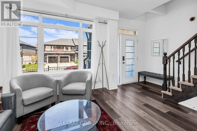 Photo - 61 Soho St