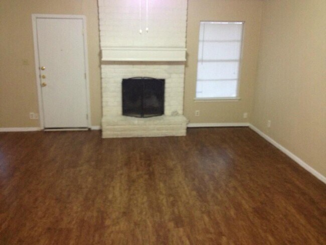 Photo - 7100 Meadow Run