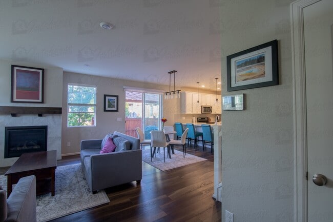 Photo - 10294 E 59th Ave