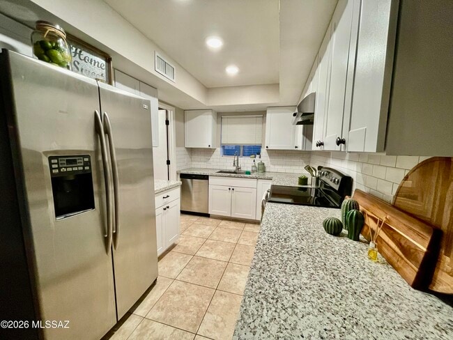 Photo - 2434 N Shade Tree Cir