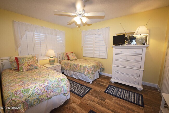 1571 S Atlantic Ave Unit 206