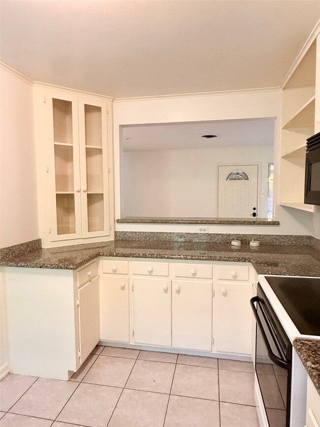 Photo - 5706 Parwill St