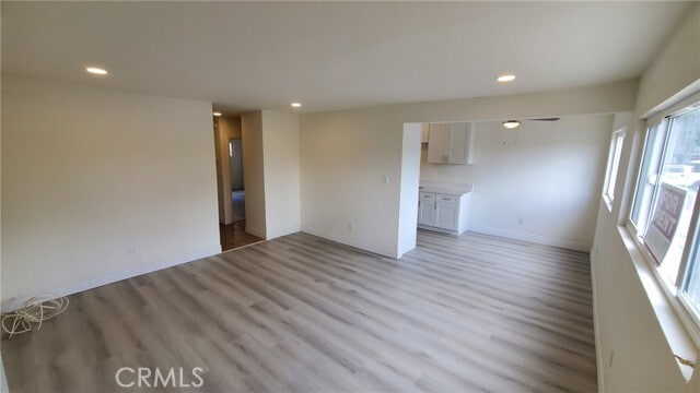 Building Photo - 5333 Hyde St Unit 02 Rental