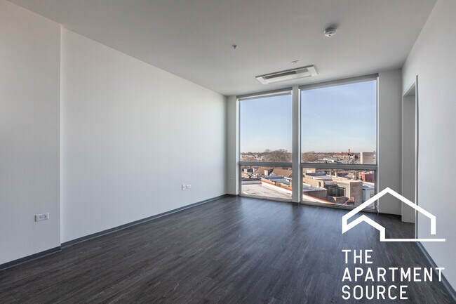 Photo - 2340 N California Ave Unit 220