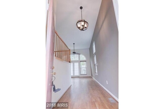 Photo - 3 LEVEL TOWNHOUSE WITH 1 CAR GARAGE END UNIT TOWNHOUSE