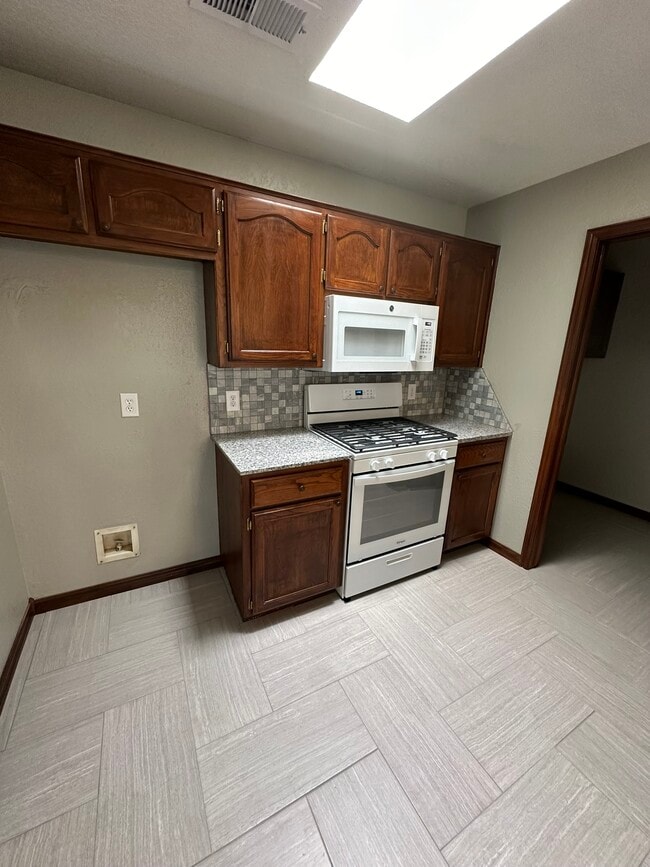 Photo - 2605 Briarcliff Dr