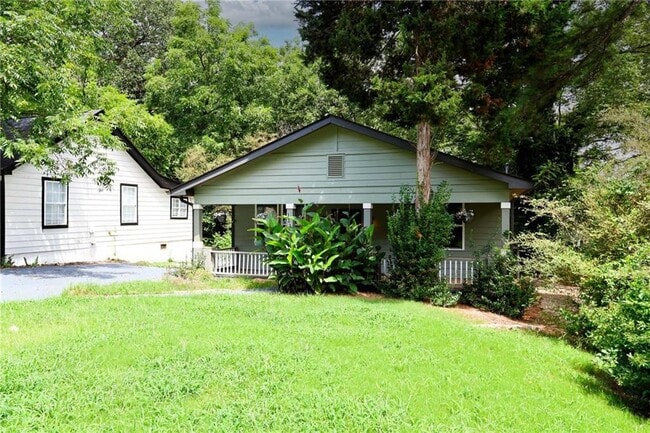 Photo - 1333 Lyle Ave