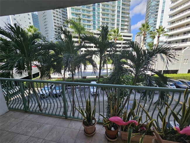 Photo - 1408 Brickell Bay Dr Unit 316